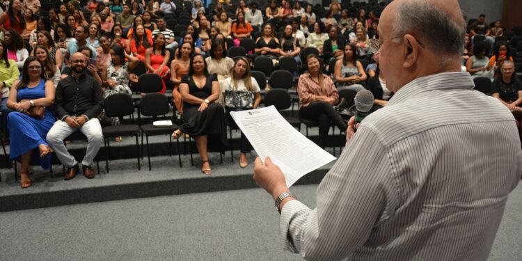 Valorização da educação municipal avança com enquadramento de mais 142 professores