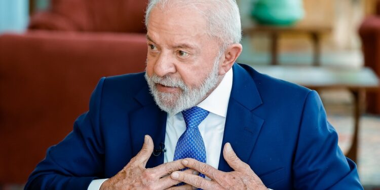 Quaest: desaprovação do governo Lula se mantém em 51%; e aprovação, em 46%