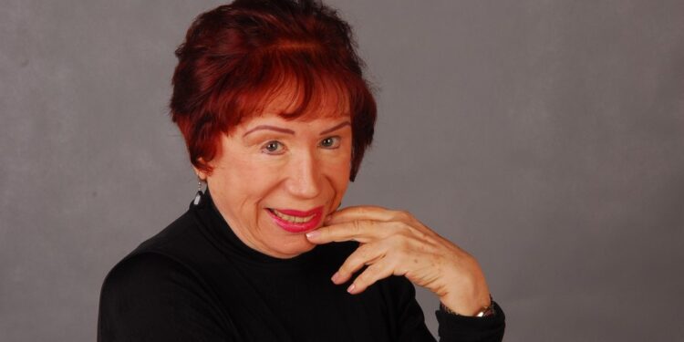 Berta Loran, atriz consagrada em programas de humor, morre aos 99 anos no Rio