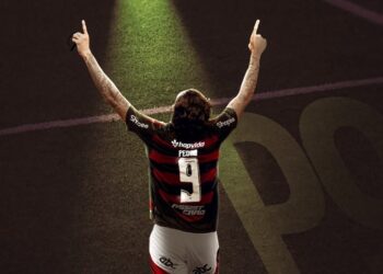 Pedro supera polêmicas, recebe oferta milionária e vira praticamente inegociável no Flamengo