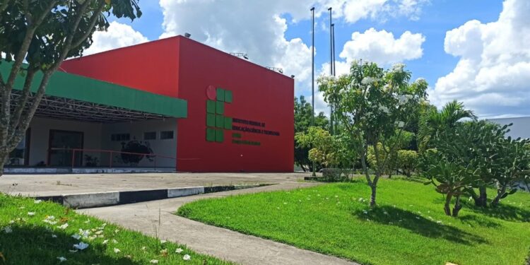 Ifba prorroga prazo de inscrições das 5 mil vagas para cursos técnicos; veja a lista de cidades e como se inscrever