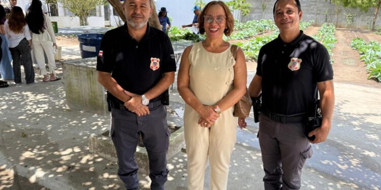 Secretaria da Mulher realiza visita técnica ao Conjunto Penal Feminino de Feira de Santana