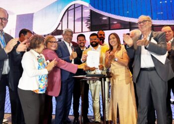 Secretário Rodrigo Matos assina termo de convênio para construção da nova Policlínica Municipal de Feira de Santana