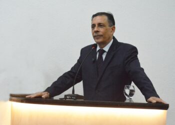 Sérgio Carneiro pede demissão da Secretaria de Mobilidade Urbana