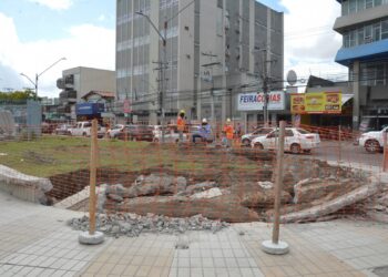 Prefeitura de Feira promove reforma das praças de Alimentação e do Tropeiro