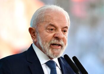 Quaest mostra Lula 9 pontos à frente de Ciro; 10, de Bolsonaro; 12, de Tarcísio e Michelle; 13, de Ratinho Jr., 15, de Zema, Caiado e Eduardo; e 23 de Leite no 2º turno de 2026