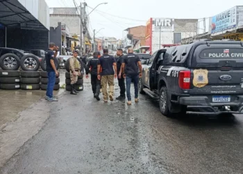 Governo do Estado promove operação educativa para credenciamento de empresas de desmonte em Feira de Santana