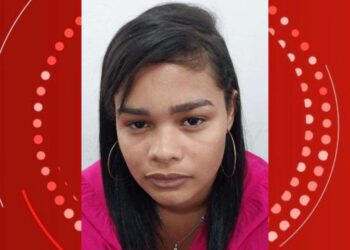 Jovem é presa suspeita de envolvimento no desaparecimento de três amigas na Bahia