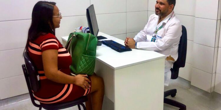 Novembro Roxo: Especialista alerta sobre os riscos da prematuridade e reforça importância da prevenção