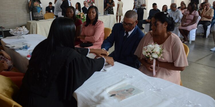 Prefeitura realiza 24ª edição do Casamento Coletivo com 204 casais