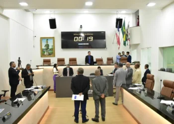 Câmara Municipal inicia discussões da LOA 2026, que prevê orçamento de R$ 3,6 bilhões para Feira de Santana