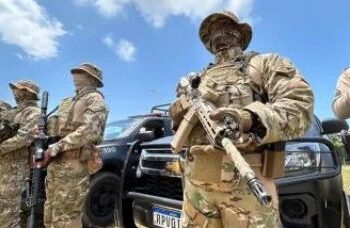 Polícia captura 14° integrante de facção em área de mata na região de São Félix