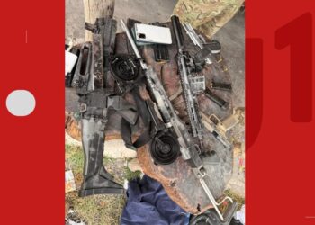 Fuzis, pistolas, submetralhadora e granada são apreendidos em operação policial em destino turístico da Bahia