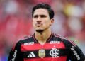 Pedro, do Flamengo, sofre lesão muscular e está fora da final da Libertadores