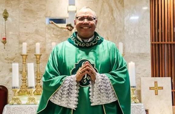 Quinze anos de sacerdócio: saiba quem era o padre que morreu em desabamento de laje em Salvador