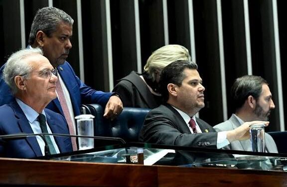 Senado aprova o projeto que isenta do IR quem ganha até R$ 5 mil por mês