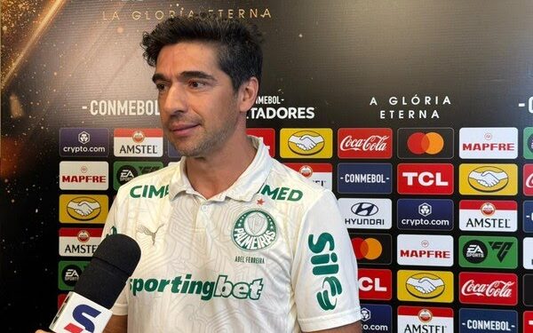 Abel Ferreira crava permanência no Palmeiras: “Minha palavra vale mais do que uma assinatura”