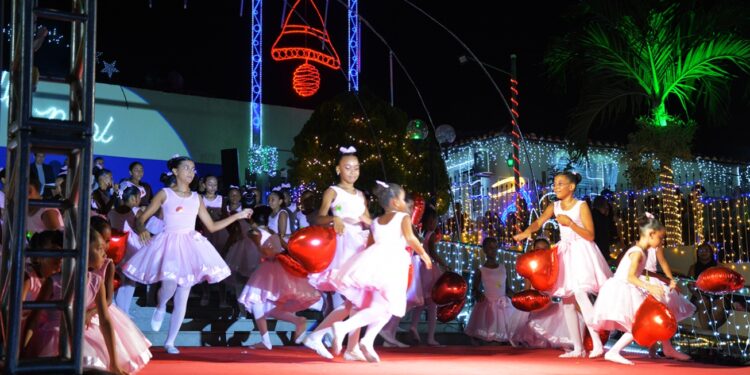 Dispensário Santana celebra transformação de vidas com 6º Natal Raios de Luz