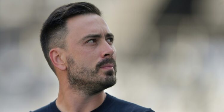 Botafogo anuncia a saída de Davide Ancelotti