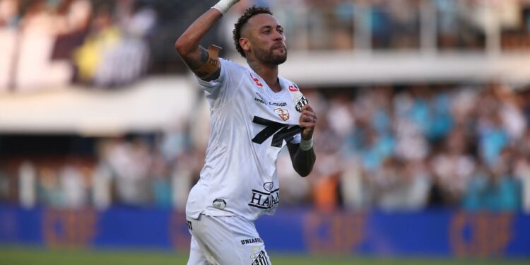 Neymar renova contrato com o Santos até o fim de 2026