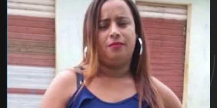 Mulher é morta a facadas pelo ex-companheiro no sudoeste da Bahia