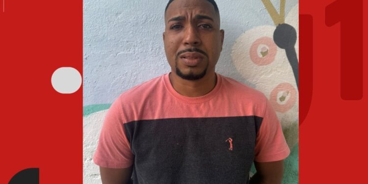 Homem apontado como um dos maiores envolvidos com furtos de carro na Bahia é preso em Salvador