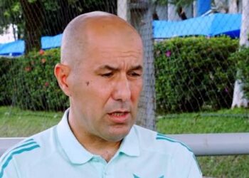 Jardim volta a não cravar permanência no Cruzeiro: “Presidente sabe o que quero para minha vida”