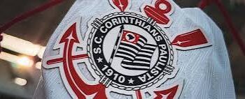 Corinthians provoca Palmeiras nas redes após título