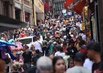 21%Brasil chega aos menores níveis de pobreza e extrema pobreza da série histórica do IBGE