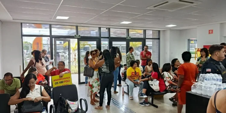 APLB cobra cumprimento de acordo e atualização da tabela salarial; Secretário diz aguardar definição financeira