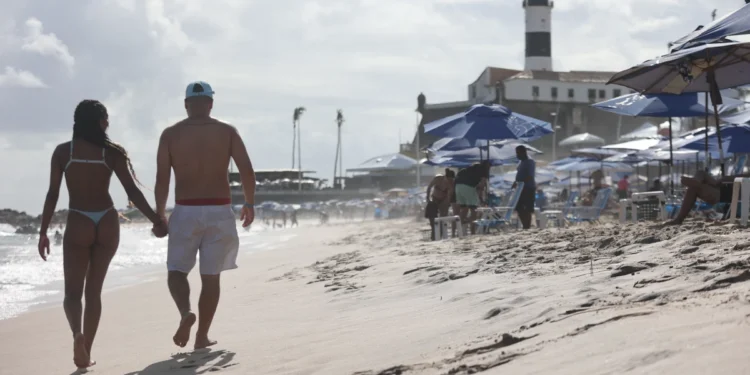 Governo federal divulga calendário de feriados e pontos facultativos de 2026; veja datas