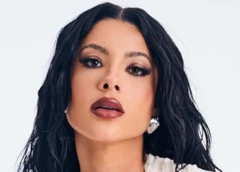 Namorada de Belo se manifesta pela primeira vez após polêmica envolvendo racismo e saída da Vila Isabel