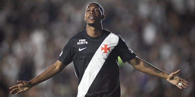 Vasco encaminha venda para o Bournemouth, da Inglaterra, e Rayan não encara o Flamengo