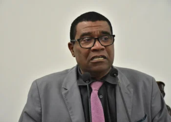 Ausência de testemunhas suspende audiência de instrução no caso Paulão do Caldeirão