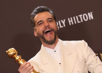 Wagner Moura vence prêmio de melhor ator em filme de drama no Globo de Ouro