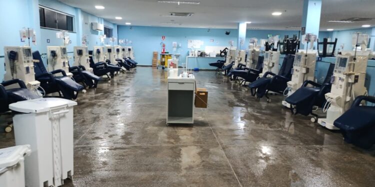 Cidade do interior da Bahia registra alagamentos após chover 110 mm em apenas 4 horas