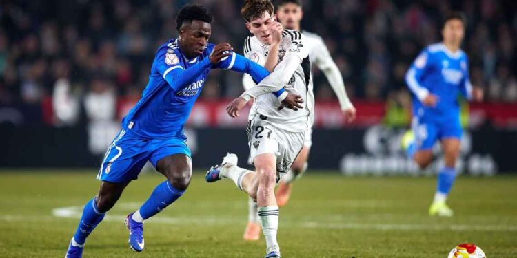 Arbeloa estreia com ‘zebra’, Real Madrid leva gol no último minuto e cai na Copa do Rei para time da 2ª divisão