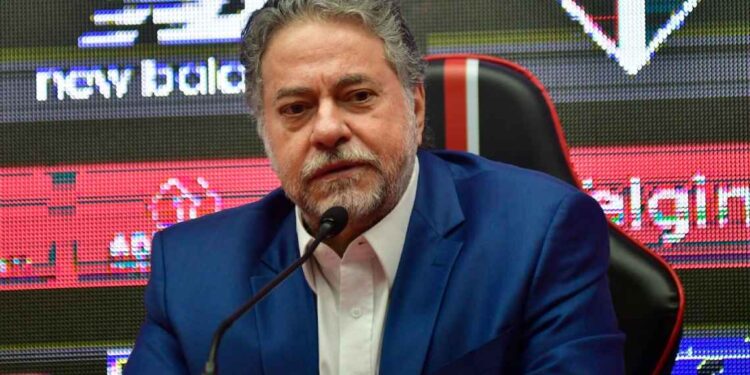 Conselho do São Paulo aprova impeachment do presidente Julio Casares