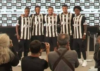 Atlético-MG apresenta pacotão de reforços para a temporada