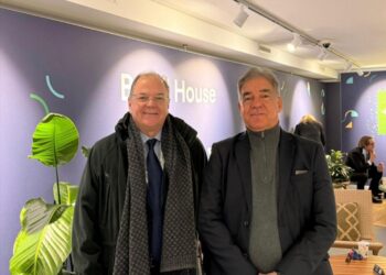 Deputado Zé Neto dialoga com o embaixador do Brasil na Suíça sobre infraestrutura e desenvolvimento no Fórum Econômico de Davos