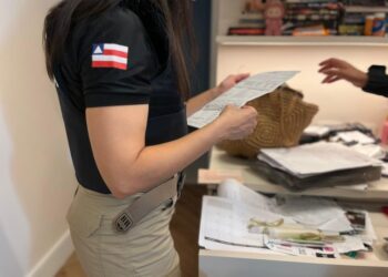 Onze mandados de busca e apreensão são cumpridos em bairros nobres de Salvador e Feira de Santana