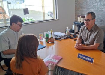 Secretaria de Cultura garante apoio para realização da 12ª Caminhada do Perdão em Feira de Santana