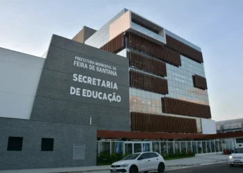 Prefeitura institui Comissão Especial para revisar Tabela de Cargos e Salários do Magistério Municipal