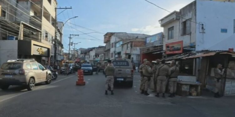 Sobe para oito o número de mortos em confronto com policiais horas após assassinato de cabo da PM em Salvador