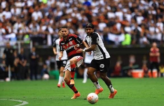 Flamengo é superado pelo Corinthians e perde título da Supercopa