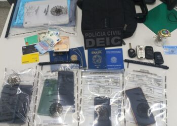 Vereador suspeito de homicídios e de chefiar facção é preso após tentar fugir por telhado na Bahia