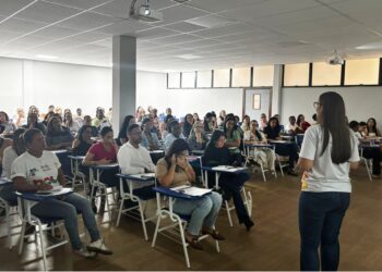 Feira se prepara para receber nova vacina contra à dengue