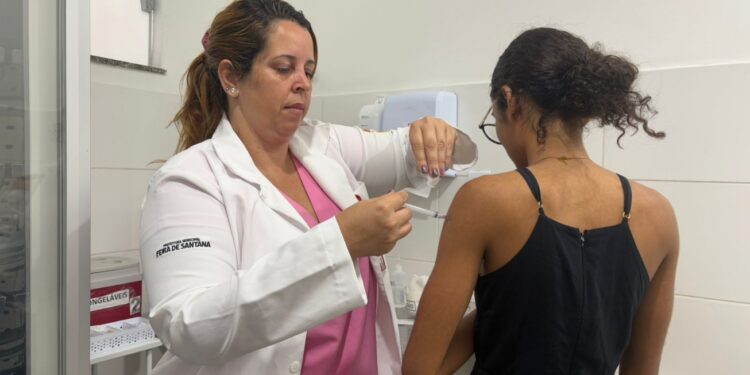 Março Lilás reforça importância da vacinação contra o HPV