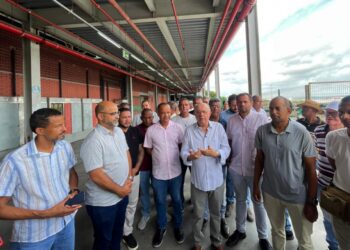 Prefeitura entrega melhorias e anuncia novas intervenções no Centro de Abastecimento