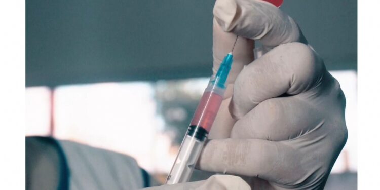 Vacina contra a raiva segue disponível durante todo o ano na Unidade de Controle de Zoonoses